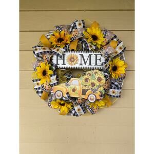 Rustic Sunflower Truck “HOME” Farmhouse Wreath – Year-Round Country Charm 🌻🚜